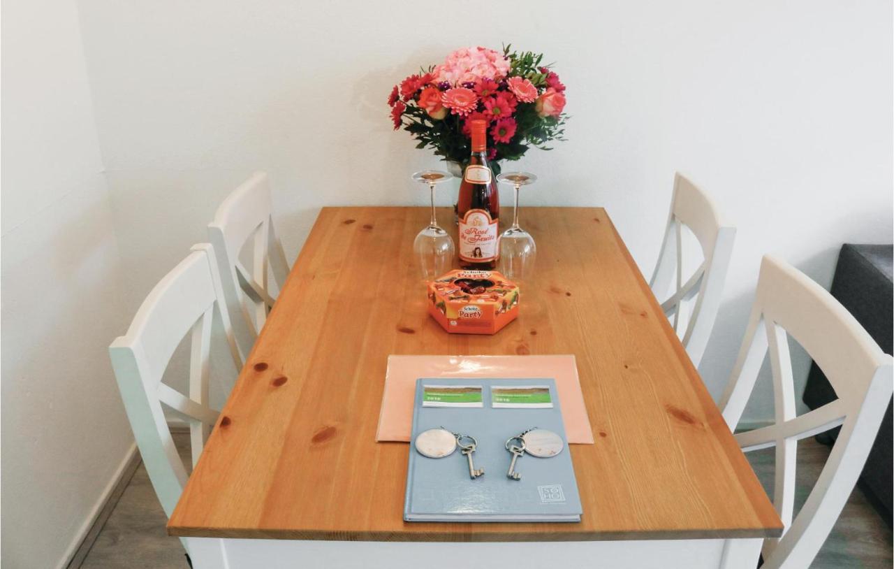 2 Bedroom Pet Friendly Home In Egmond Aan Zee Esterno foto
